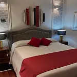Vi Ja Janas Cagliari Affittacamere 4*