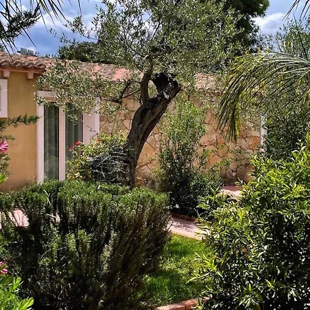 Vi Ja Janas Cagliari 4*