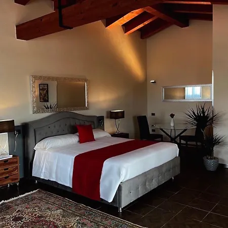 Vi Ja Janas Cagliari ゲストハウス 4*